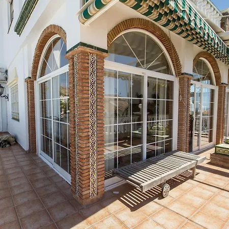 Buena Vista Canovas * Nerja