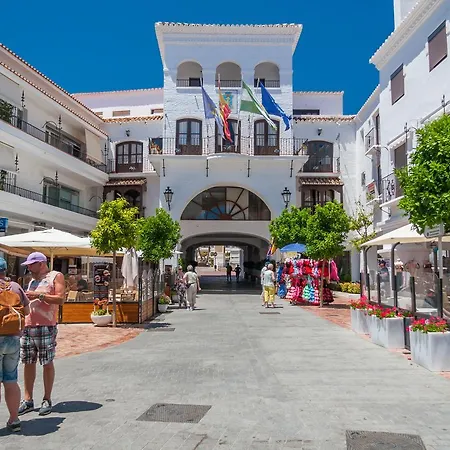 Buena Vista Canovas Villa